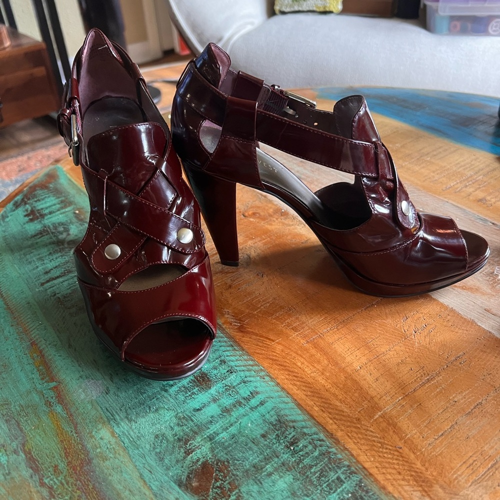 👠 Nine West Red Heels Classic Elegance